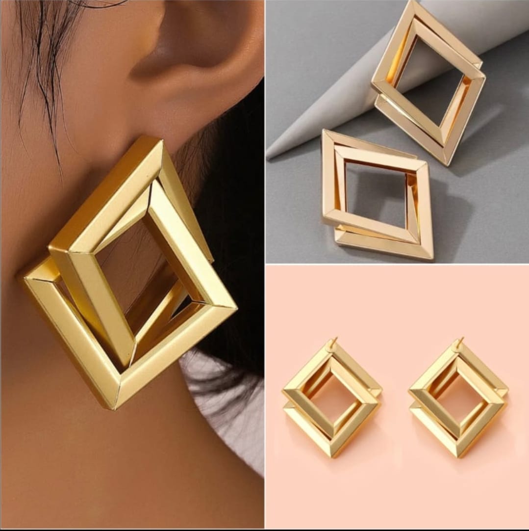 Geometric Square Frame Design Earrings