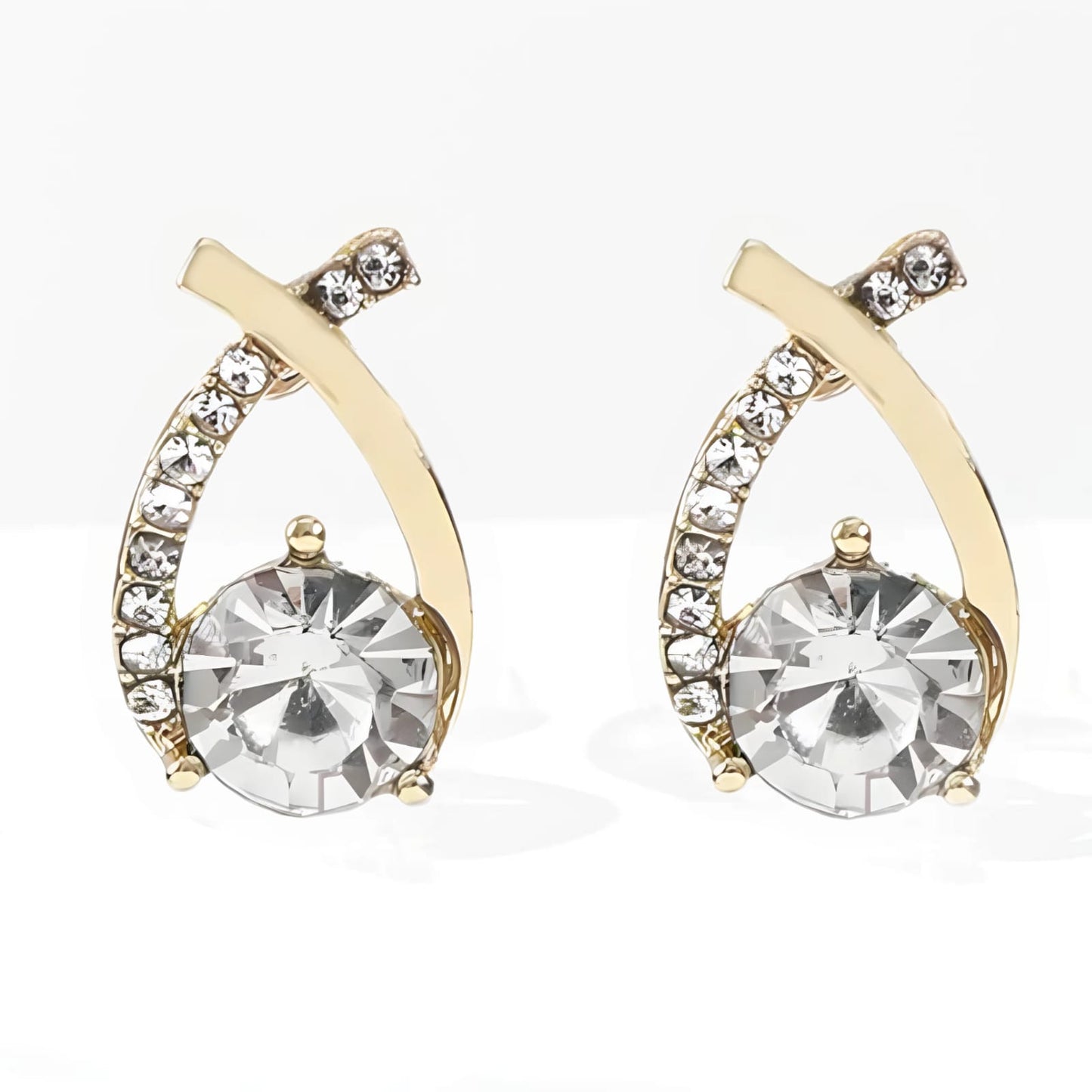 Narinava Elegance Crystal Gold Stud Earrings